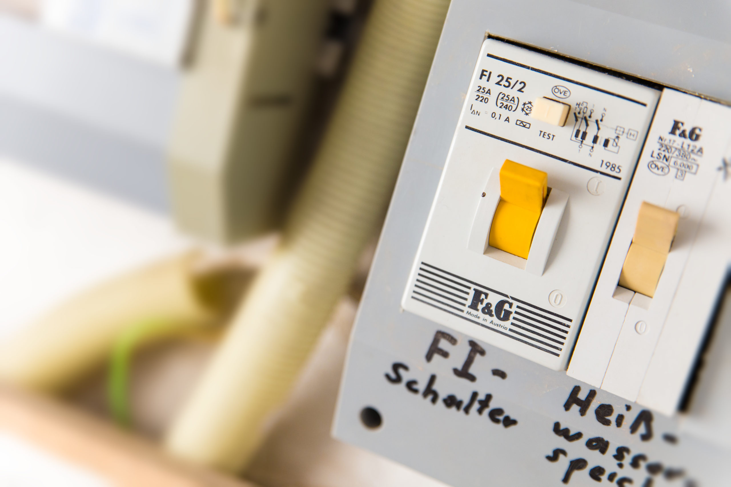 FISchalter » Was bringt er & wann löst er aus? Wien Energie